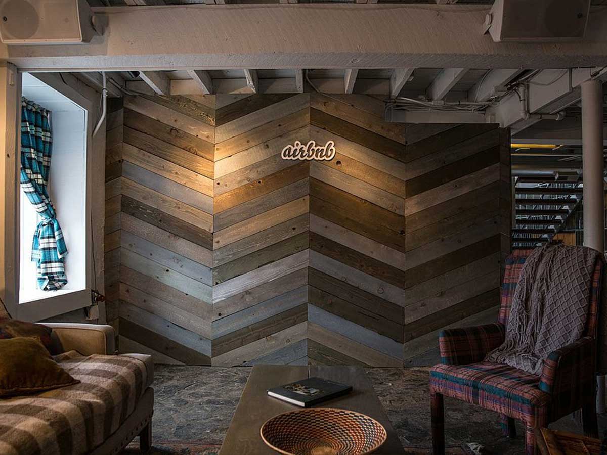airbnb haus interior wall design
